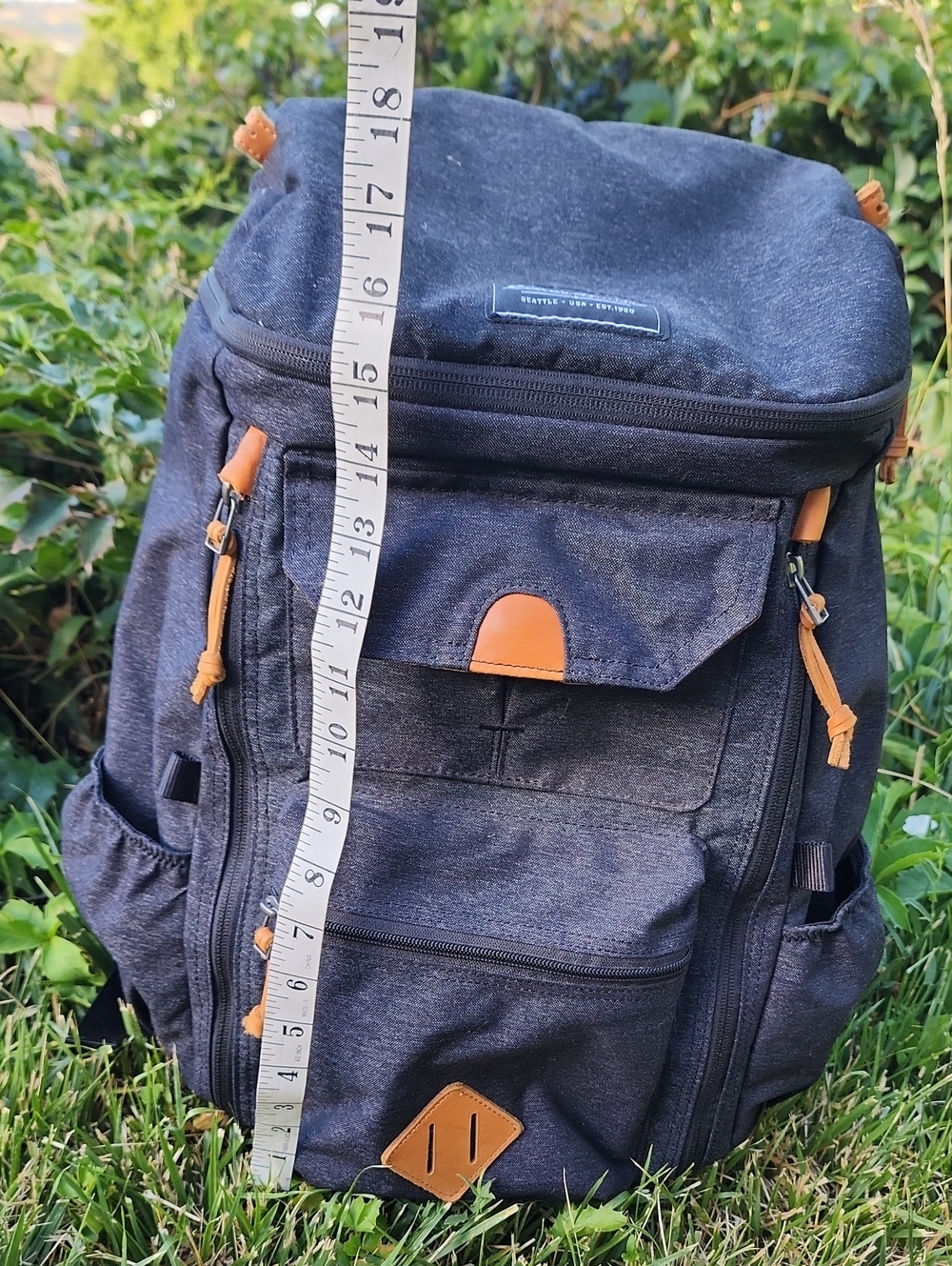 Eddie Bauer Rugged Charcoal Backpack - Picture 4 of 17